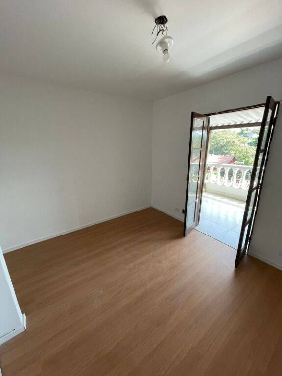 Sobrado à venda com 2 quartos, 125m² - Foto 9