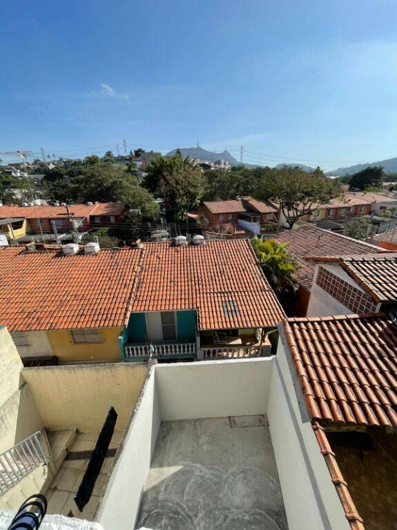 Sobrado à venda com 2 quartos, 125m² - Foto 6