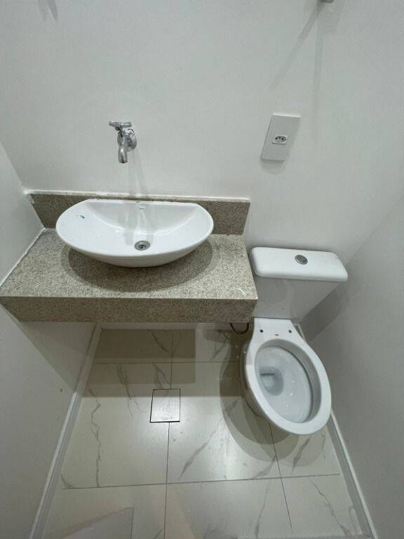 Sobrado à venda com 2 quartos, 125m² - Foto 12