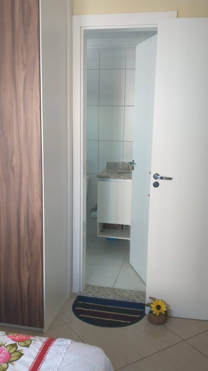 Apartamento à venda com 2 quartos, 57m² - Foto 17