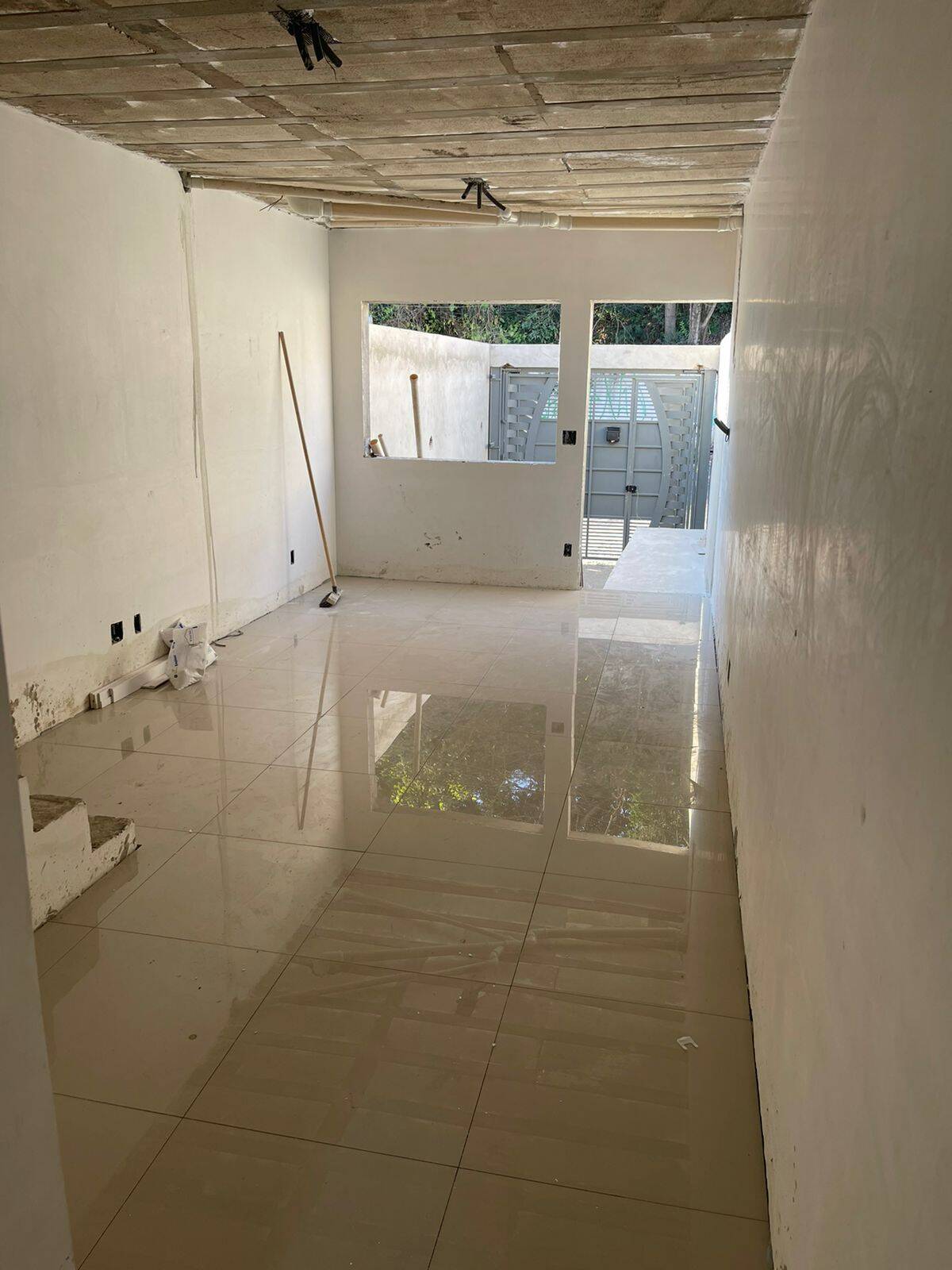 Sobrado à venda com 2 quartos, 127m² - Foto 4