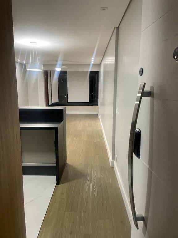 Apartamento à venda com 2 quartos, 78m² - Foto 29