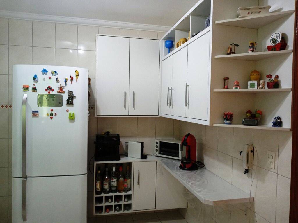 Casa à venda com 3 quartos, 180m² - Foto 3