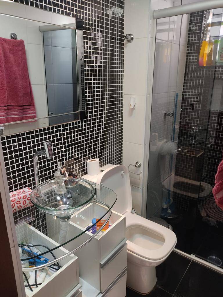 Apartamento à venda com 2 quartos, 56m² - Foto 10