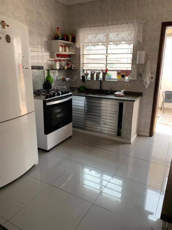 Casa à venda com 5 quartos, 230m² - Foto 15