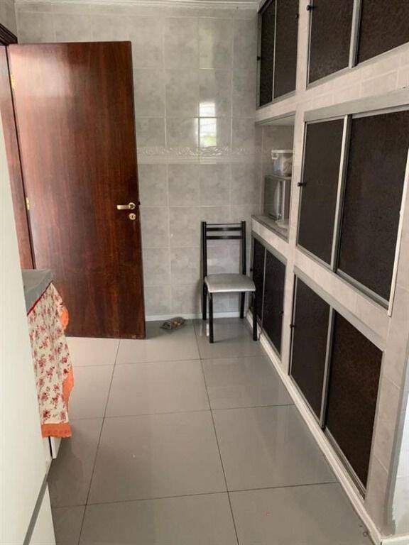 Casa à venda com 5 quartos, 230m² - Foto 16