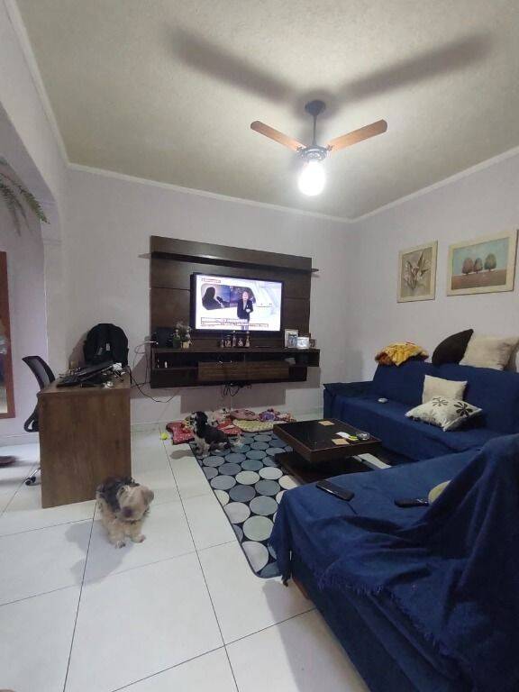 Casa à venda com 2 quartos, 120m² - Foto 11