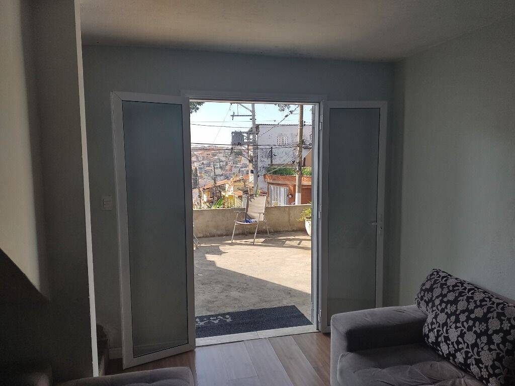 Sobrado à venda com 2 quartos, 250m² - Foto 10