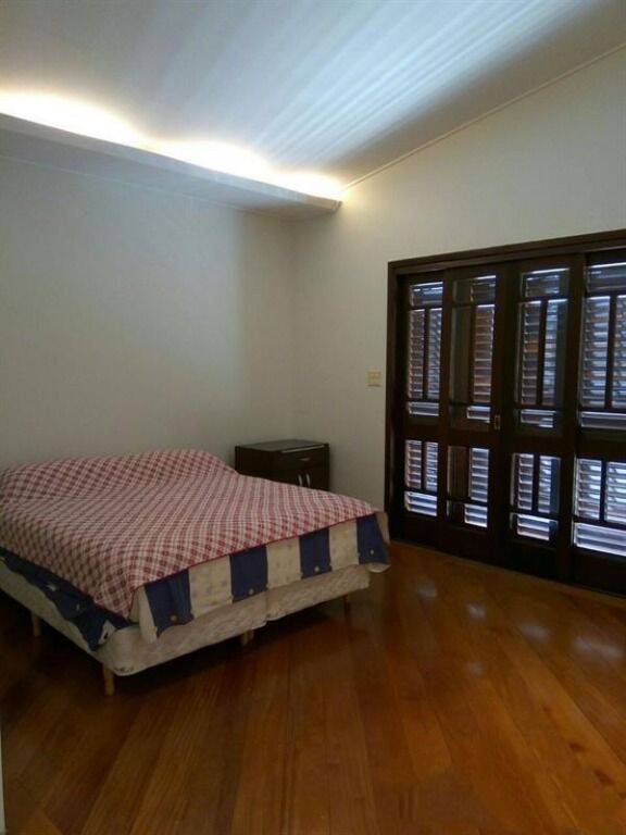 Casa à venda com 4 quartos, 300m² - Foto 14