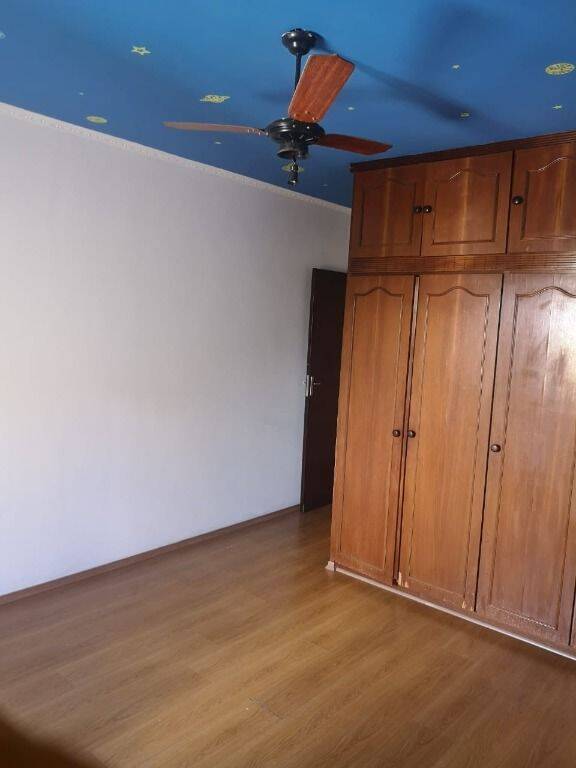 Sobrado à venda com 3 quartos, 270m² - Foto 30