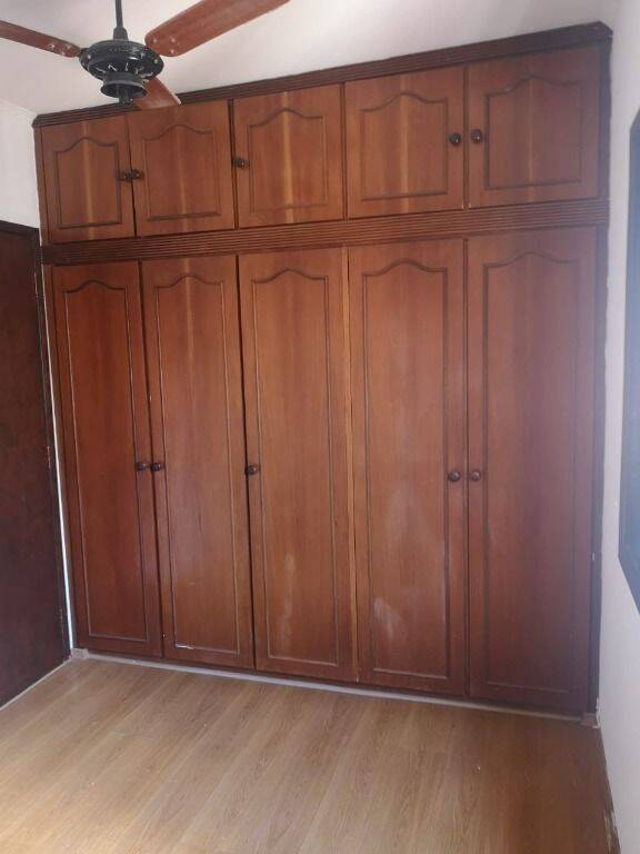 Sobrado à venda com 3 quartos, 270m² - Foto 35