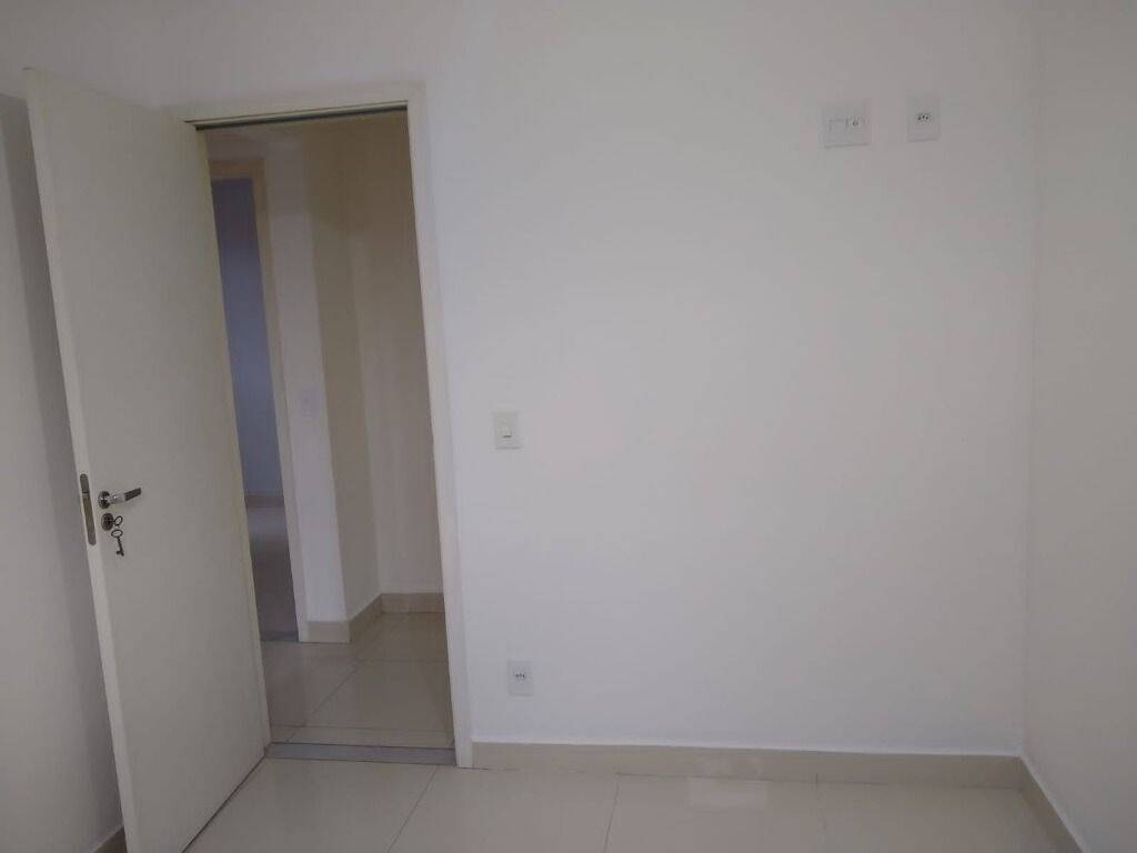 Apartamento à venda com 3 quartos, 67m² - Foto 17