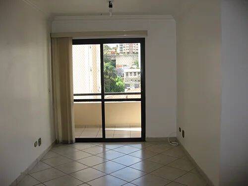 Apartamento para alugar com 2 quartos, 64m² - Foto 21