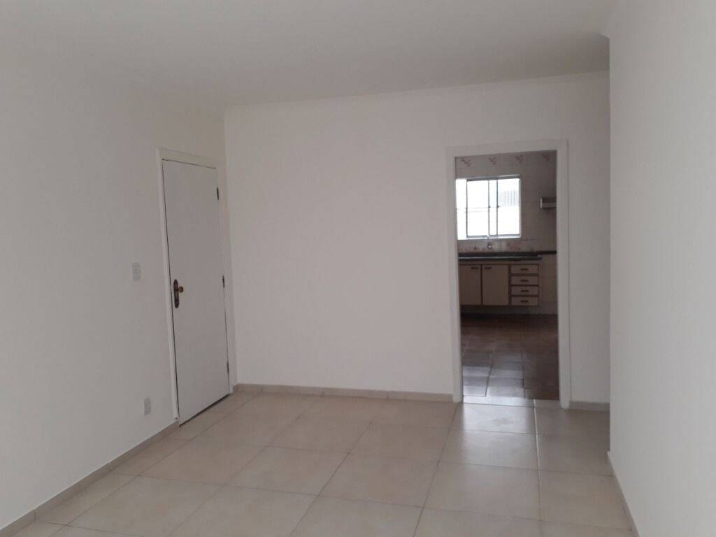 Apartamento para alugar com 2 quartos, 120m² - Foto 10