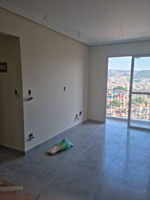 Apartamento à venda com 3 quartos, 61m² - Foto 7