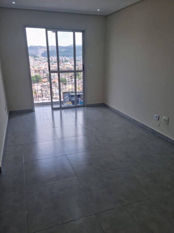 Apartamento à venda com 3 quartos, 61m² - Foto 12