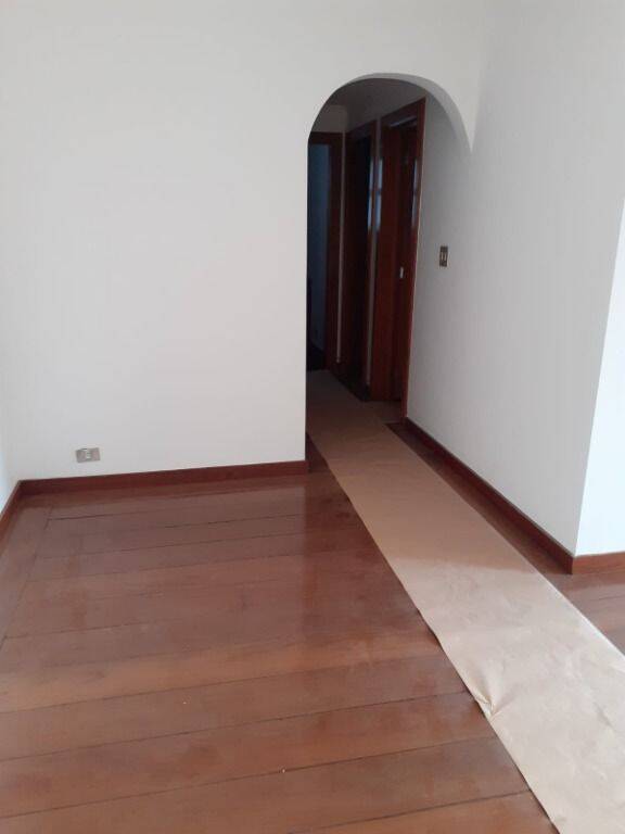 Apartamento para alugar com 2 quartos, 79m² - Foto 3