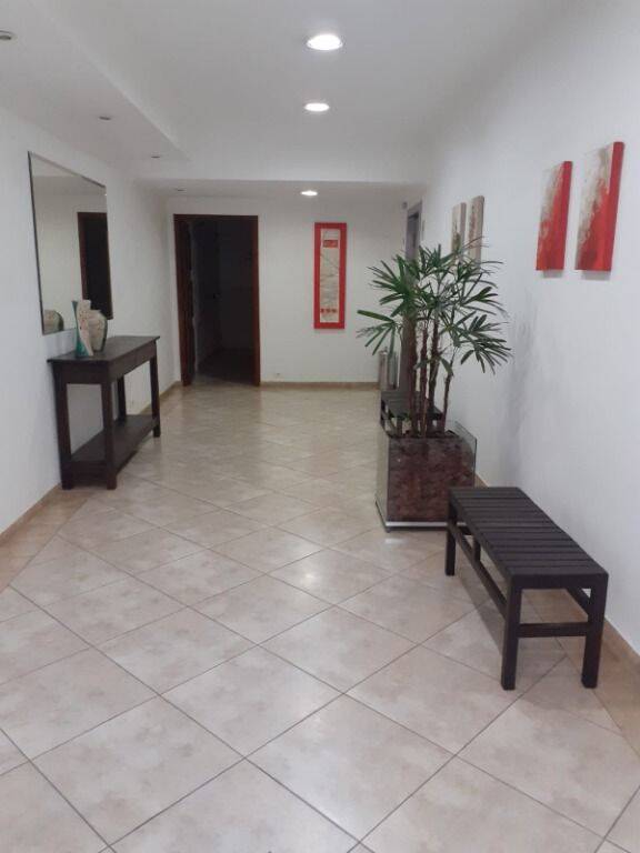 Apartamento para alugar com 2 quartos, 79m² - Foto 10