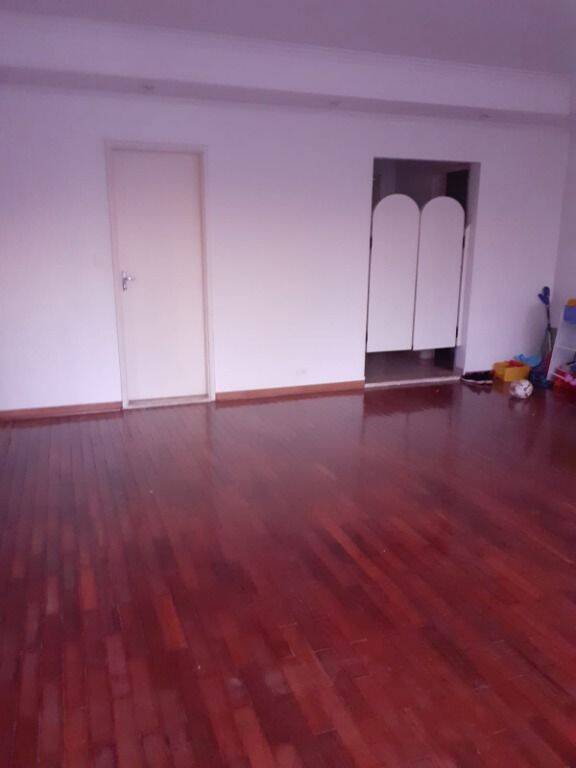 Apartamento para alugar com 2 quartos, 79m² - Foto 12