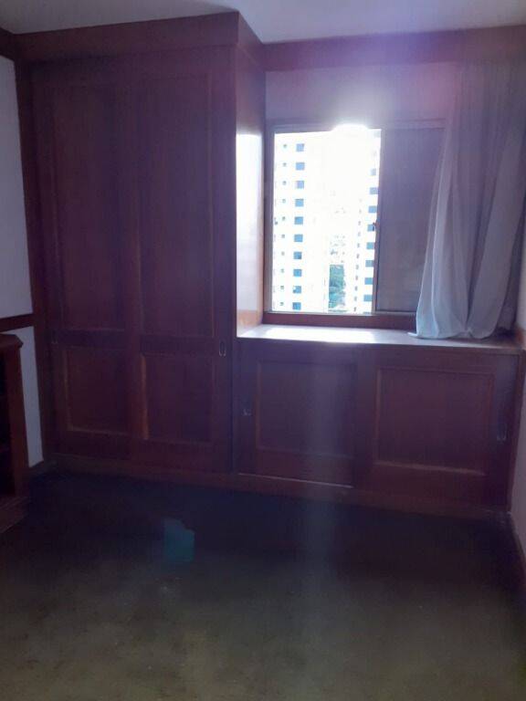 Apartamento para alugar com 2 quartos, 79m² - Foto 20