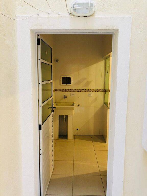 Apartamento para alugar com 2 quartos, 52m² - Foto 28