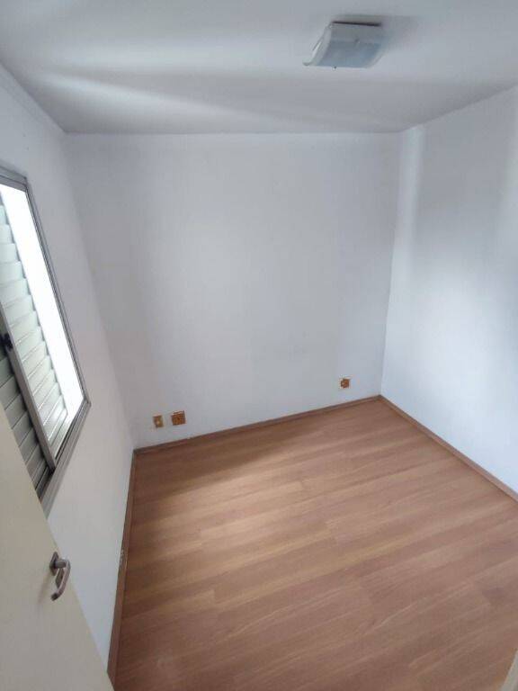 Apartamento à venda com 2 quartos, 70m² - Foto 6