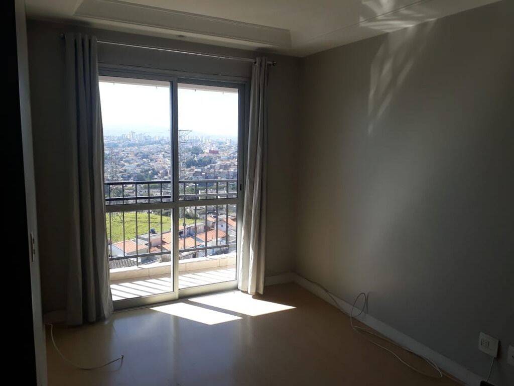 Apartamento à venda com 2 quartos, 70m² - Foto 1