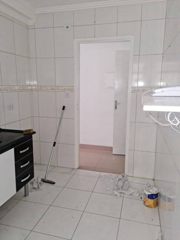 Apartamento para alugar com 2 quartos, 80m² - Foto 2