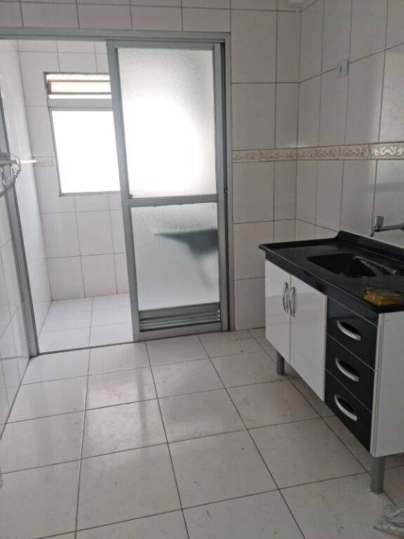 Apartamento para alugar com 2 quartos, 80m² - Foto 8