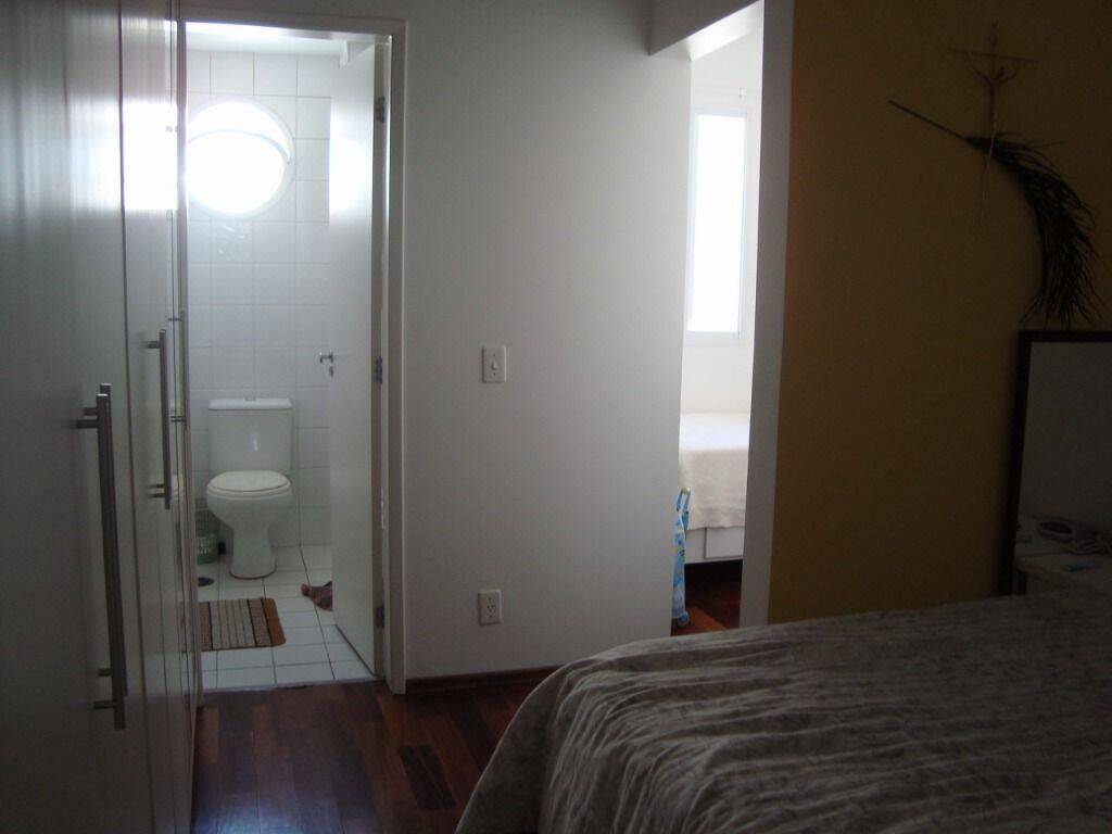 Apartamento para alugar com 3 quartos, 100m² - Foto 12