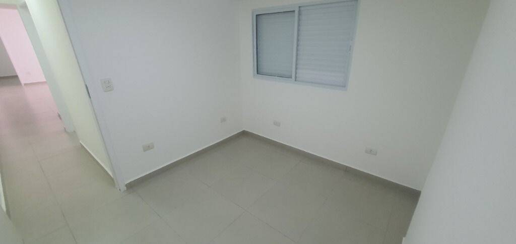 Casa para alugar com 3 quartos, 90m² - Foto 25