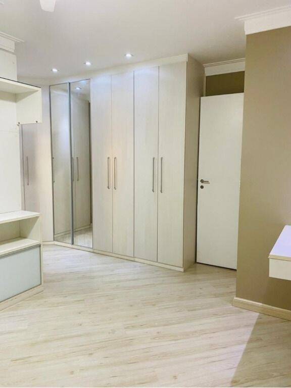 Apartamento à venda com 3 quartos, 110m² - Foto 7