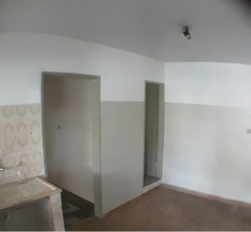 Casa à venda com 4 quartos, 288m² - Foto 7