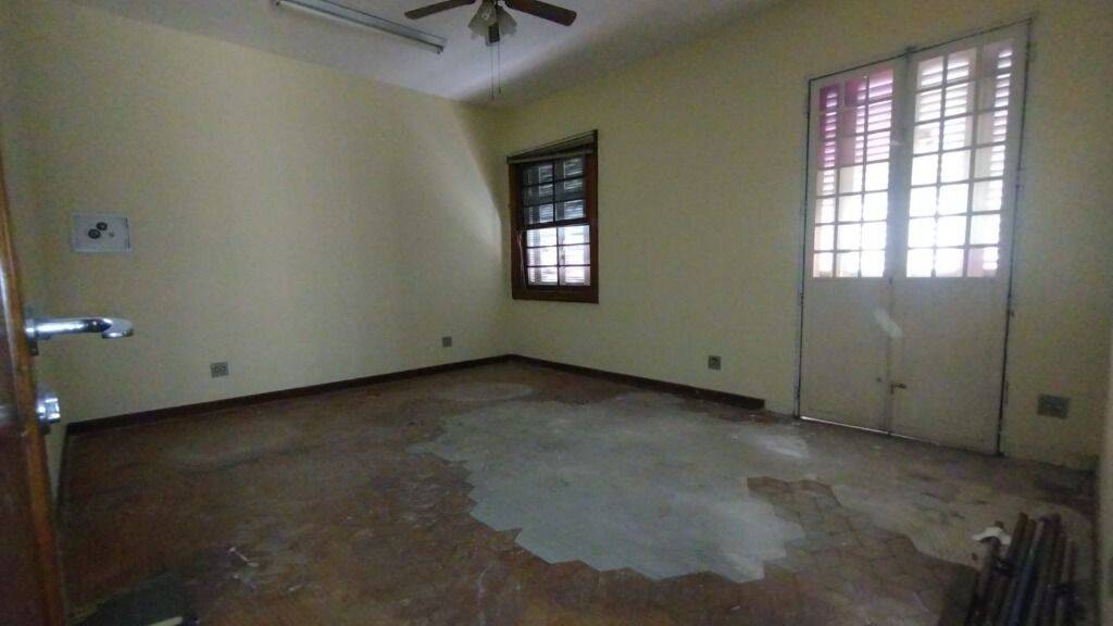 Casa à venda com 6 quartos, 420m² - Foto 26