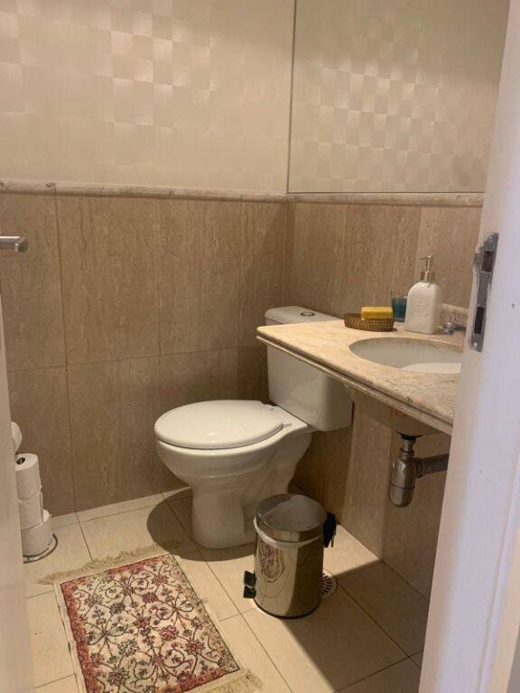 Apartamento à venda com 3 quartos, 200m² - Foto 4