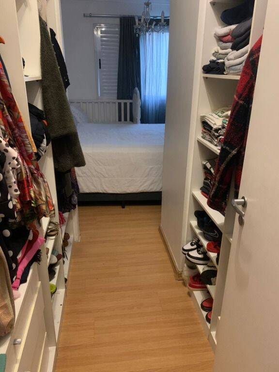 Apartamento à venda com 3 quartos, 200m² - Foto 6