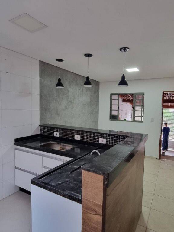 Casa à venda com 2 quartos, 86m² - Foto 12