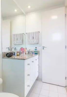 Apartamento para alugar com 2 quartos, 75m² - Foto 11