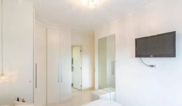 Apartamento para alugar com 2 quartos, 75m² - Foto 12