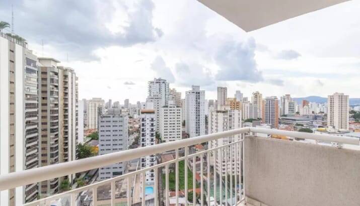 Apartamento para alugar com 2 quartos, 75m² - Foto 20