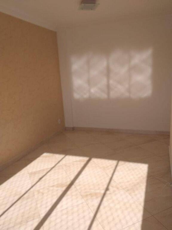 Apartamento à venda com 2 quartos, 62m² - Foto 9