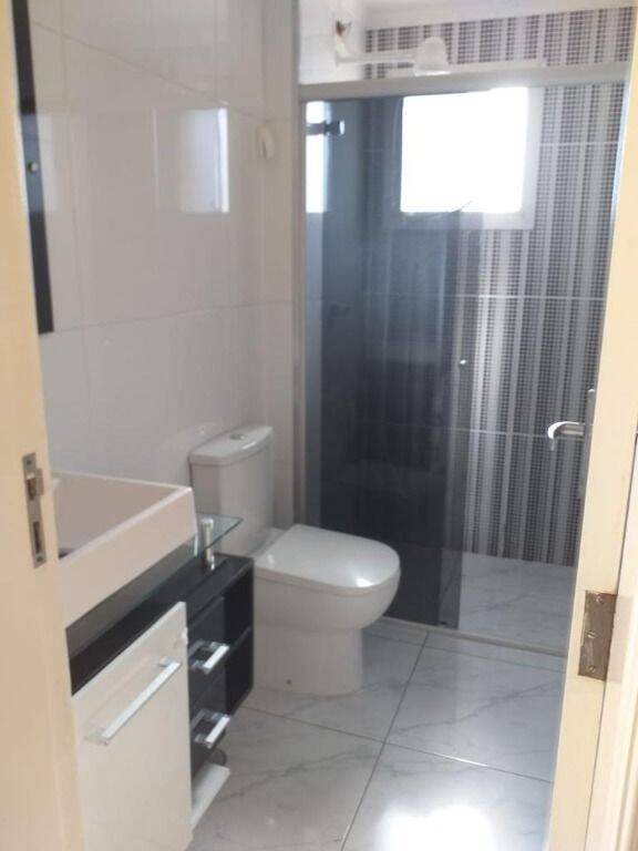 Apartamento à venda com 2 quartos, 62m² - Foto 5