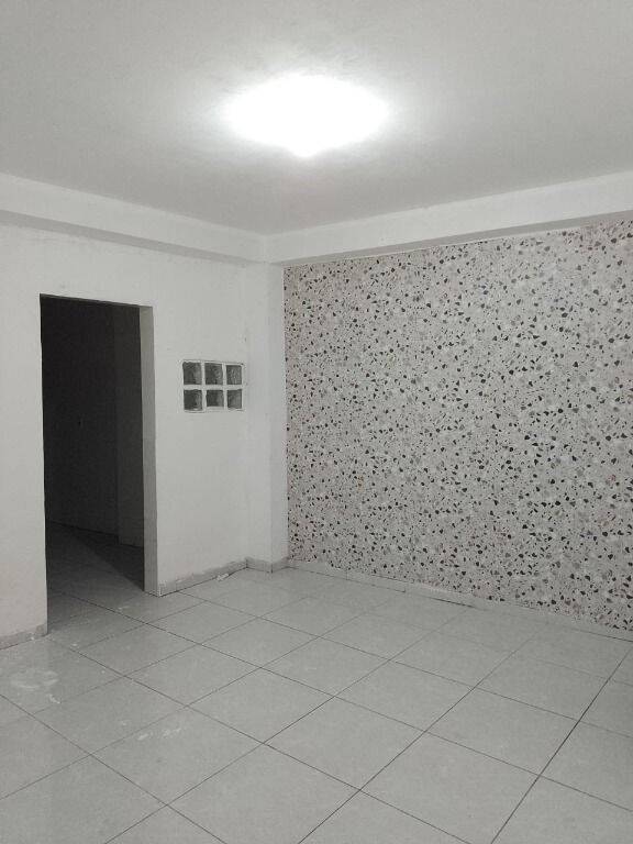 Casa à venda com 1 quarto, 98m² - Foto 9