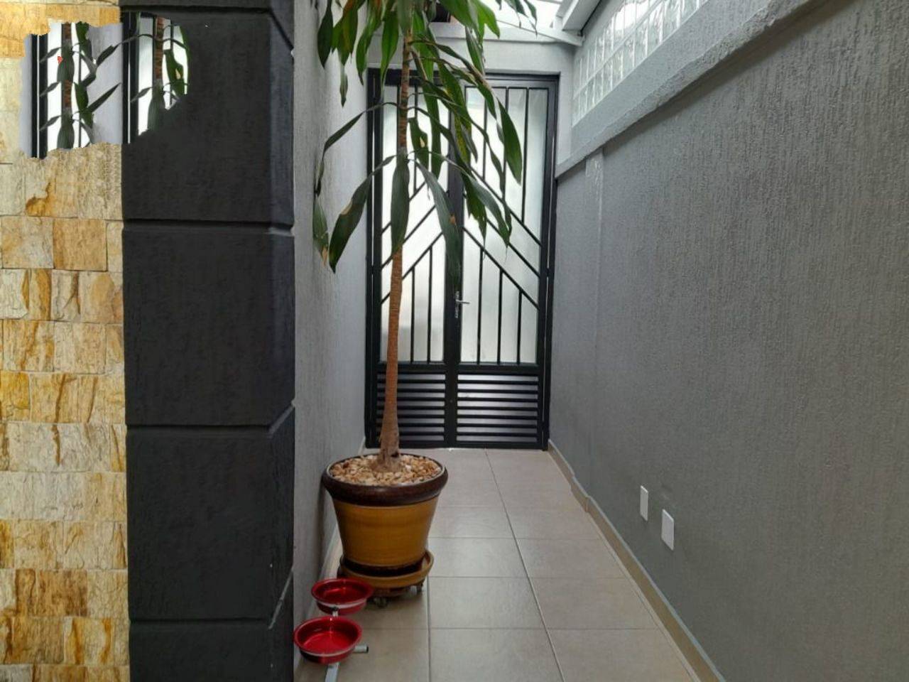 Casa à venda com 3 quartos, 97m² - Foto 6