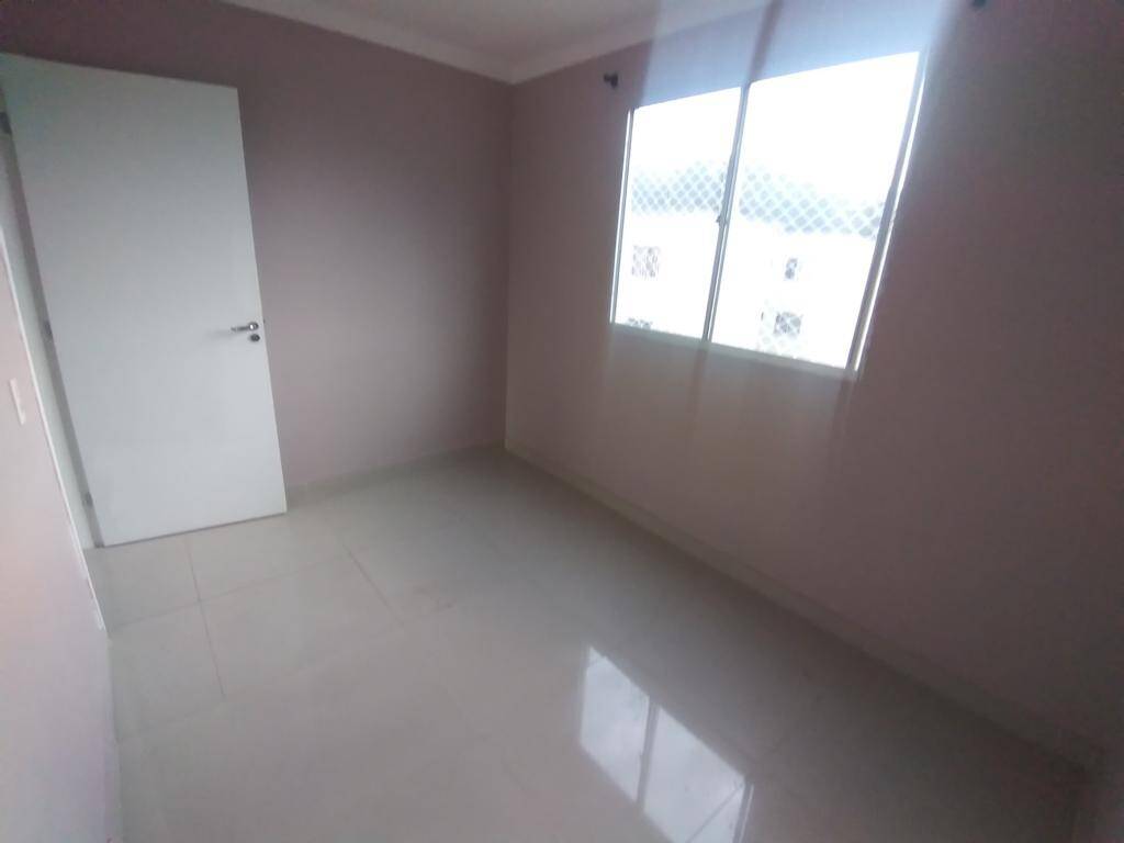 Apartamento à venda com 2 quartos, 48m² - Foto 3