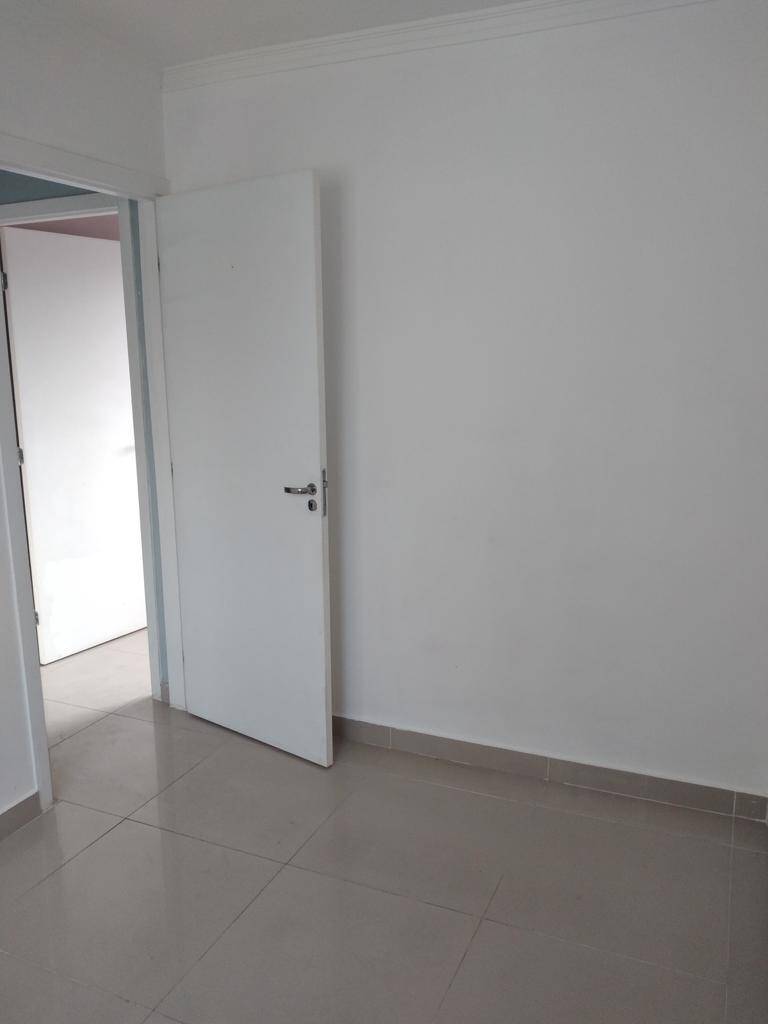 Apartamento à venda com 2 quartos, 48m² - Foto 4