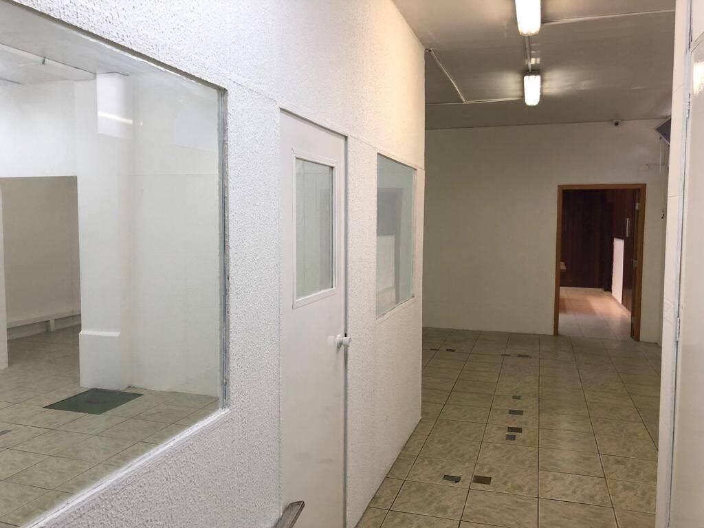 Prédio Inteiro para alugar, 1000m² - Foto 3