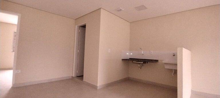 Casa para alugar com 1 quarto, 60m² - Foto 3