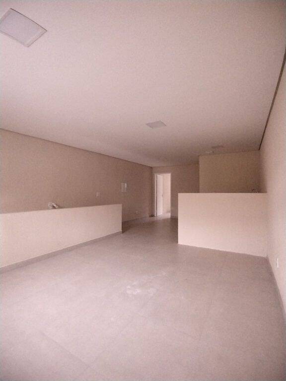 Casa para alugar com 1 quarto, 60m² - Foto 8