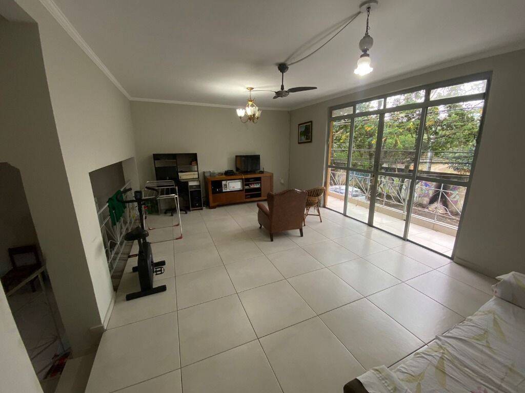 Sobrado à venda e aluguel com 3 quartos, 174m² - Foto 4